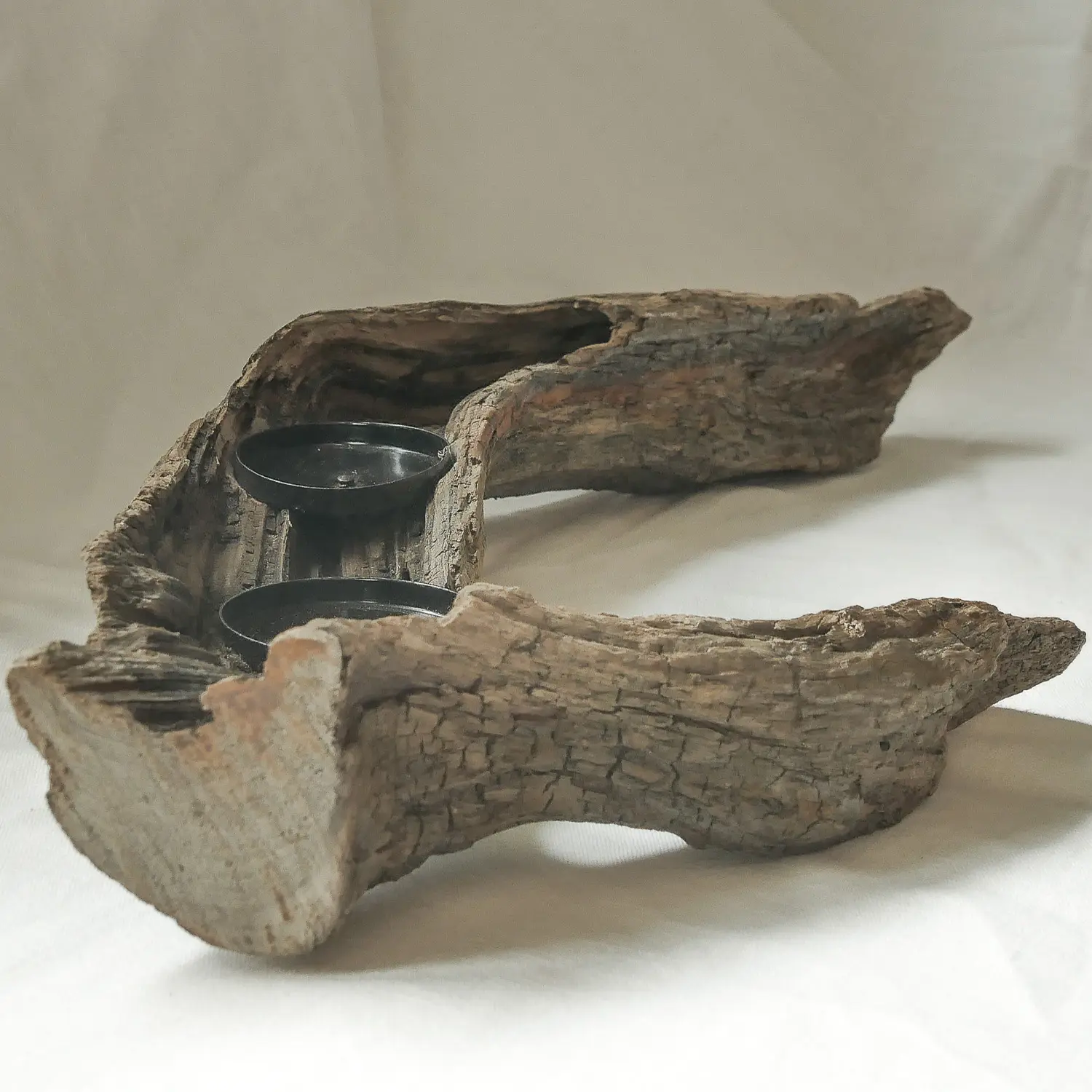 Nachhaltige Wohndeko aus Holz – rustikaler Wurzelholz-Kerzenständer Rör, Unikat aus Naturmaterialien. Nachhaltig, handgefertig - Hygge!