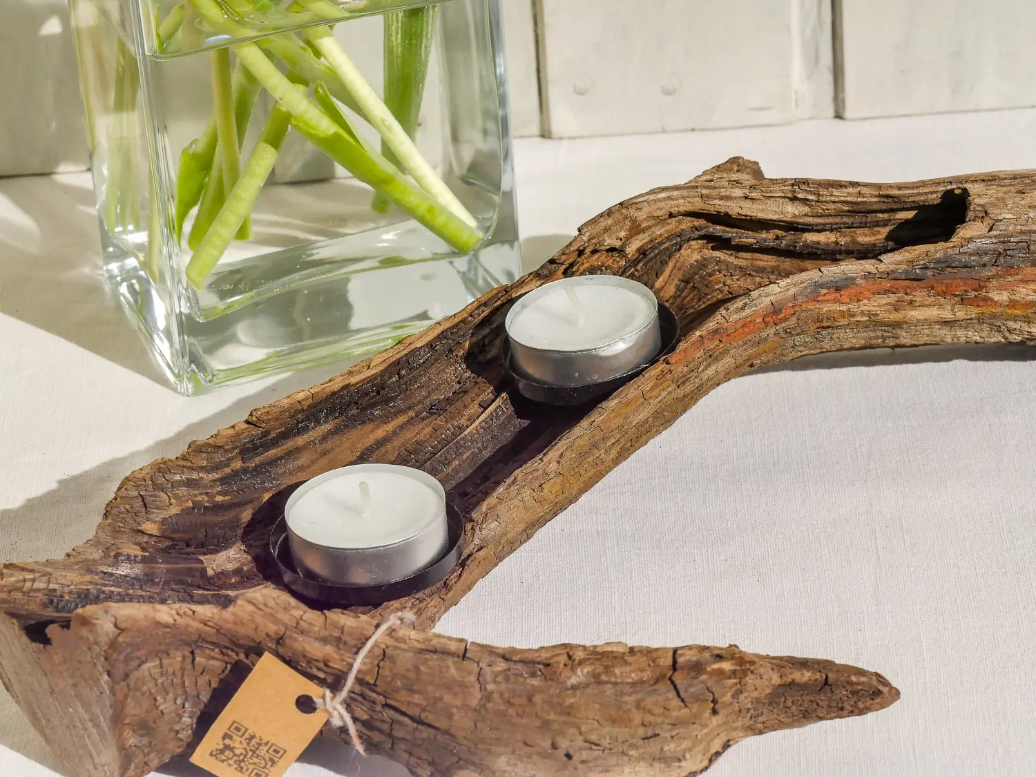 Nachhaltige Wohndeko aus Holz – rustikaler Wurzelholz-Kerzenständer Rör, Unikat aus Naturmaterialien. Nachhaltig, handgefertig - Hygge!